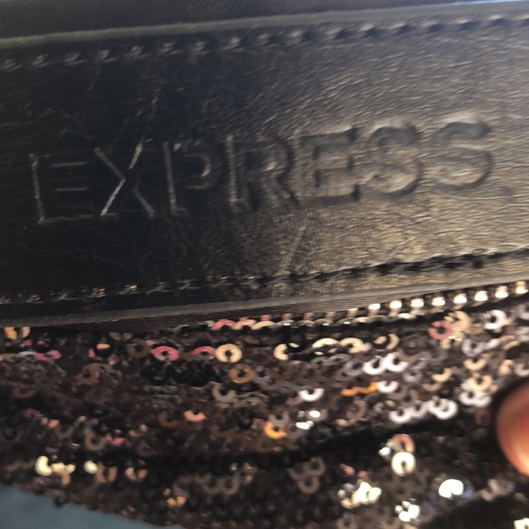 ( Black sequence Express wristlet) - Picture 3 of 3